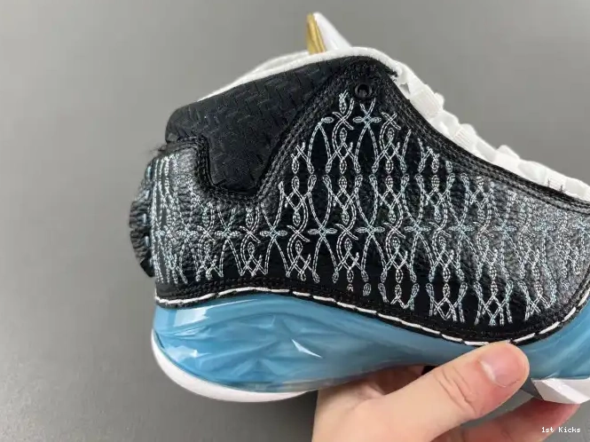 1st Kicks UNC 318376-041 23 Jordan 0616